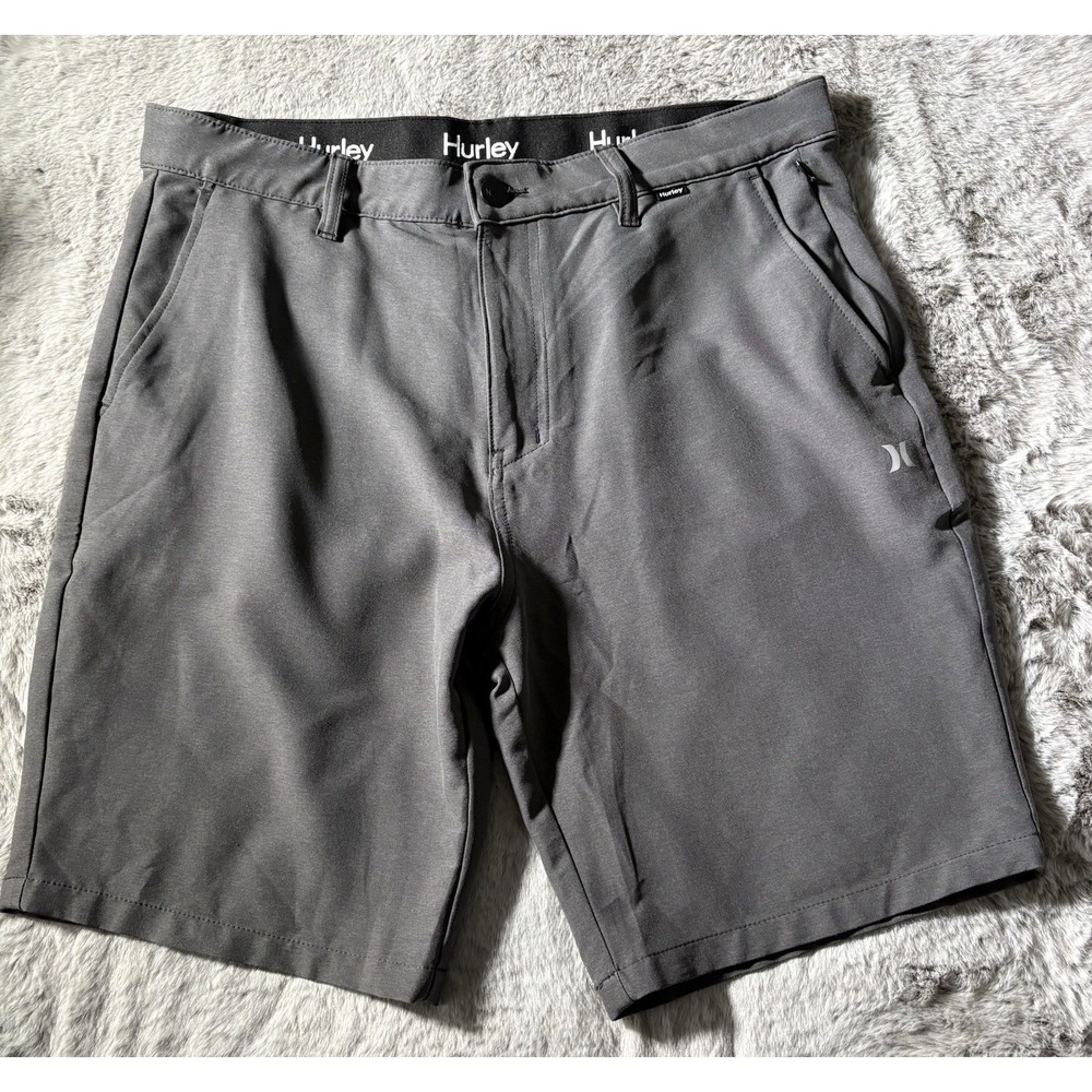 Hurley shorts size 34 flat front gray